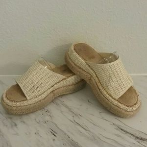 Boutique Platform Wicker Espadrilles Sz 8